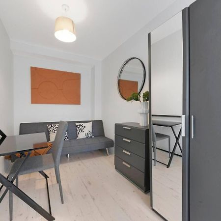 2 Bed Apartment- Finsbury Park Station B London Luaran gambar